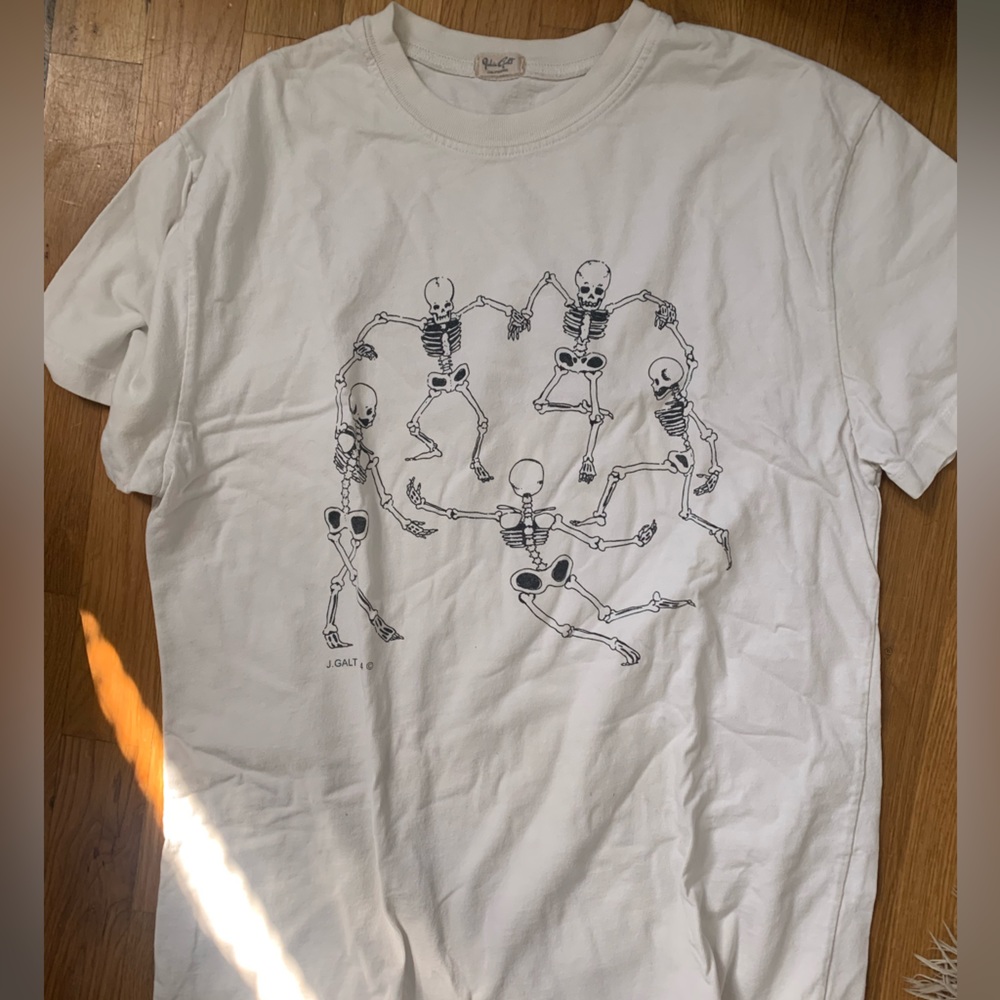 brandy melville white skeleton dancing shirt
